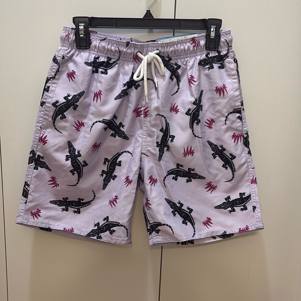 Men’s swim trunks